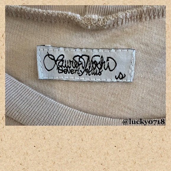 Lauren Moshi Tan & Red Graphic Rose w Arrow Tee Sz S - Picture 5 of 6